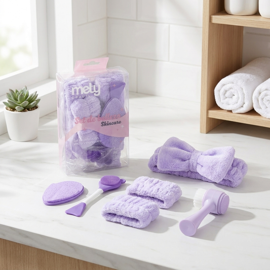 Set de Skincare Violeta – Vincha, Muñequeras y Cepillos Faciales (6 Piezas)